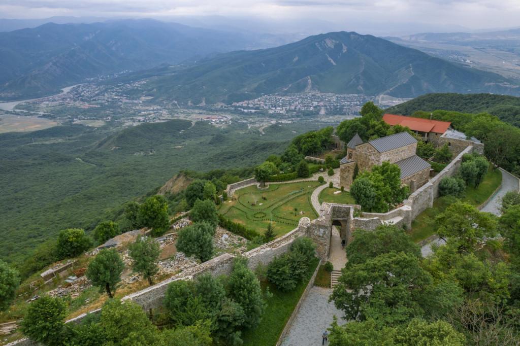 ზედაზენი, ზედაზნის მონასტერი,