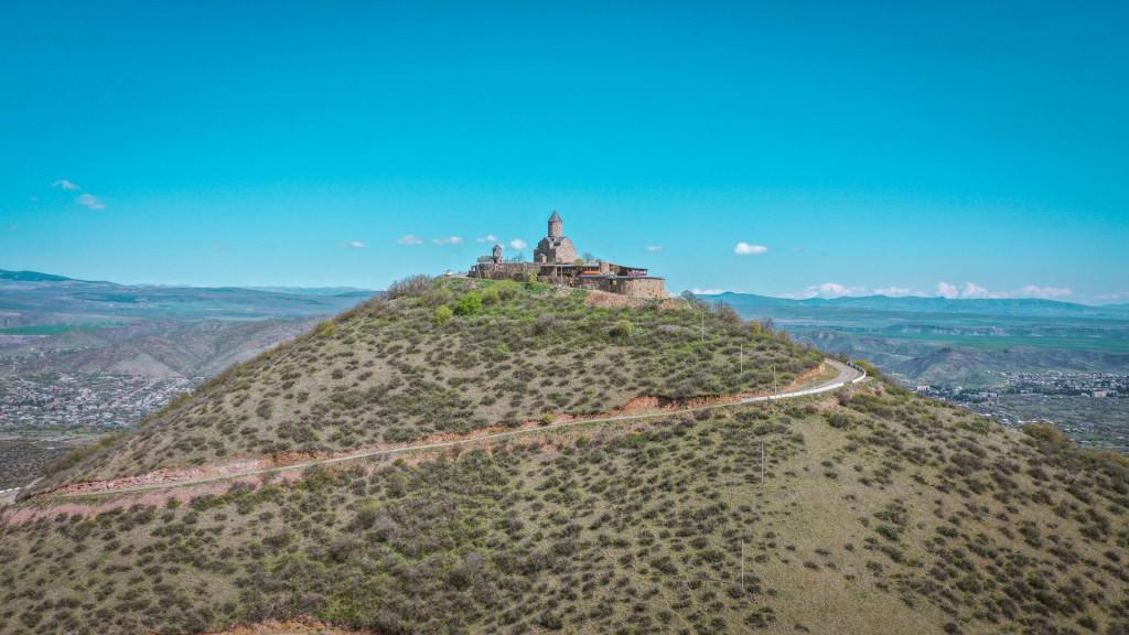 წმინდა პეტრე – პავლეს ეკლესია - St. Petre - Pavle Church