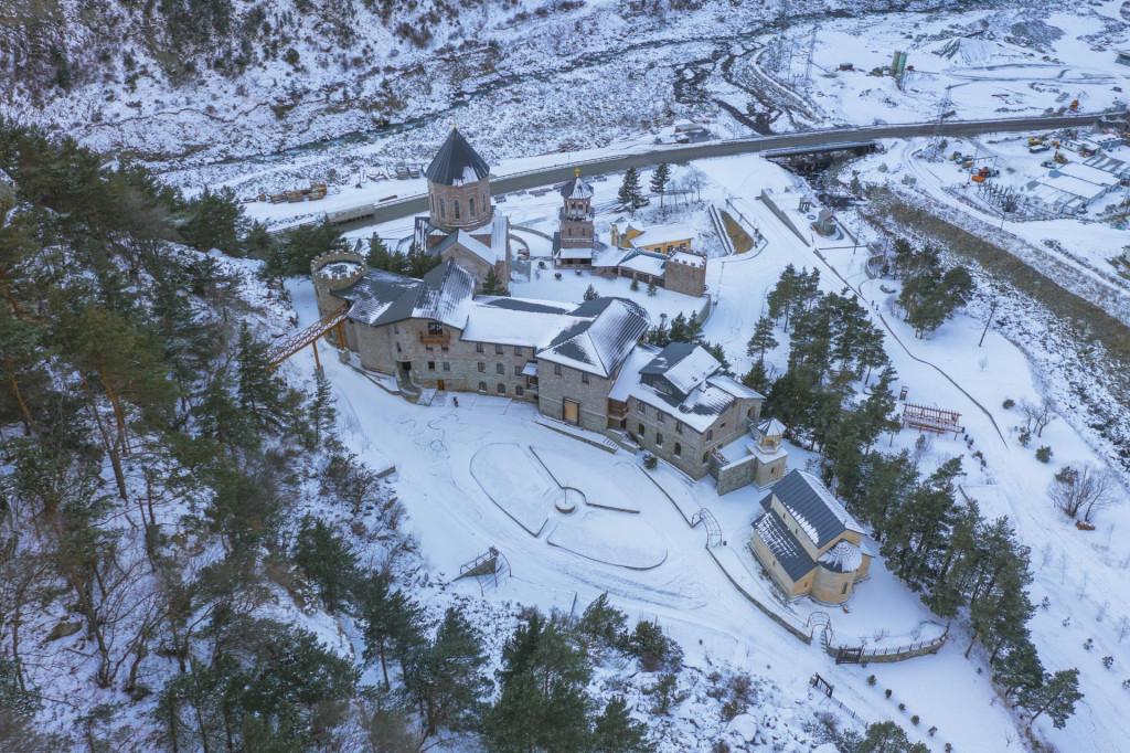 დარიალის სამონასტრო კომპლექსი Dariali Monastery Complex Монастырский комплекс Дариали