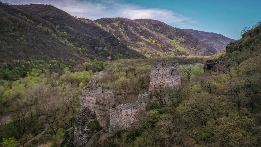 ხულუტის ციხე Khuluti Fortress