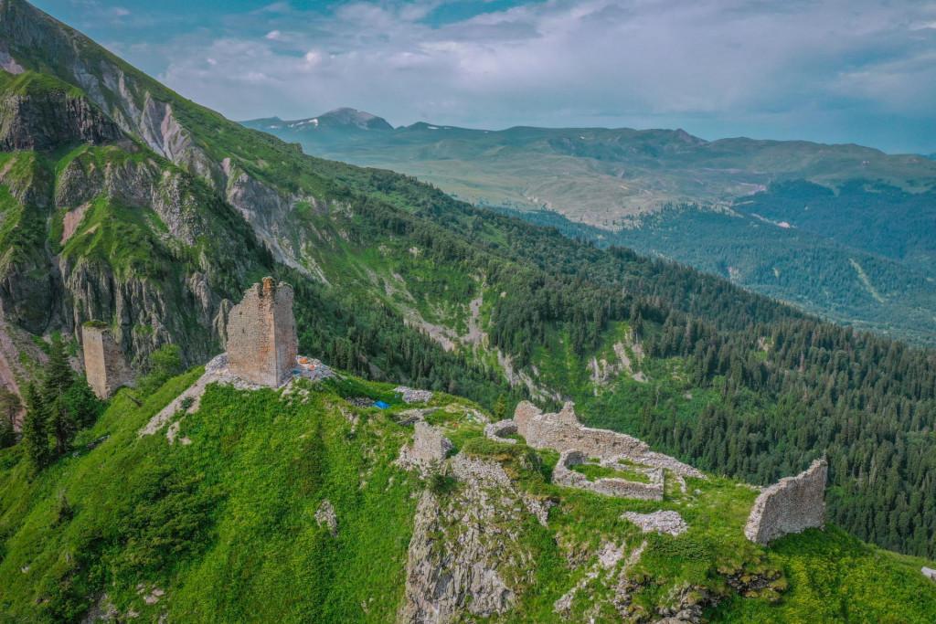 ხიხანის ციხე, ხირხათის ციხე, ხულო, აჭარა - Khikhani fortress, Khirkhati fortress, Khulo, Adjara