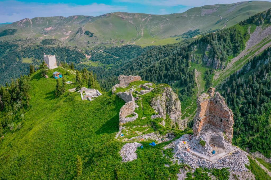 ხიხანის ციხე, ხირხათის ციხე, ხულო, აჭარა - Khikhani fortress, Khirkhati fortress, Khulo, Adjara