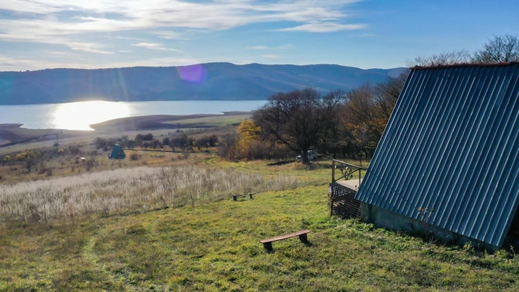 მარწყვის ქოხი