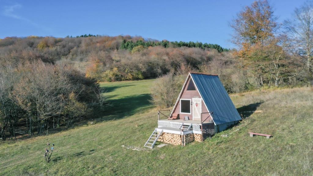 მარწყვის ქოხი