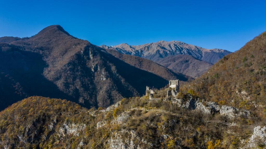 მურის ციხე (არ გაუშვა) , fortress