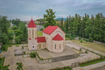 ხობის წმ. სამების სახელობის ეკლესია, St. Trinity Church