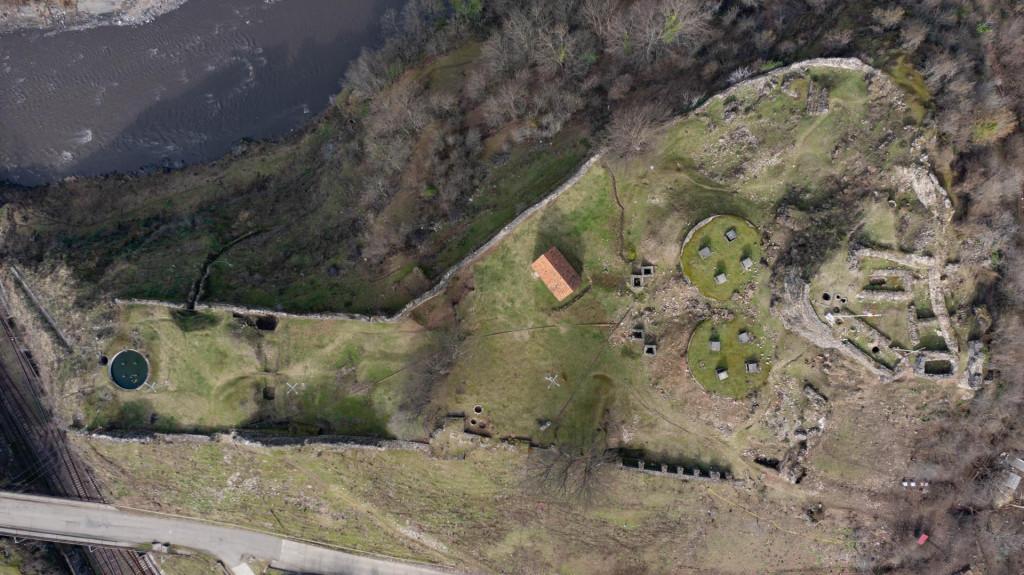 შორაპნის ციხე