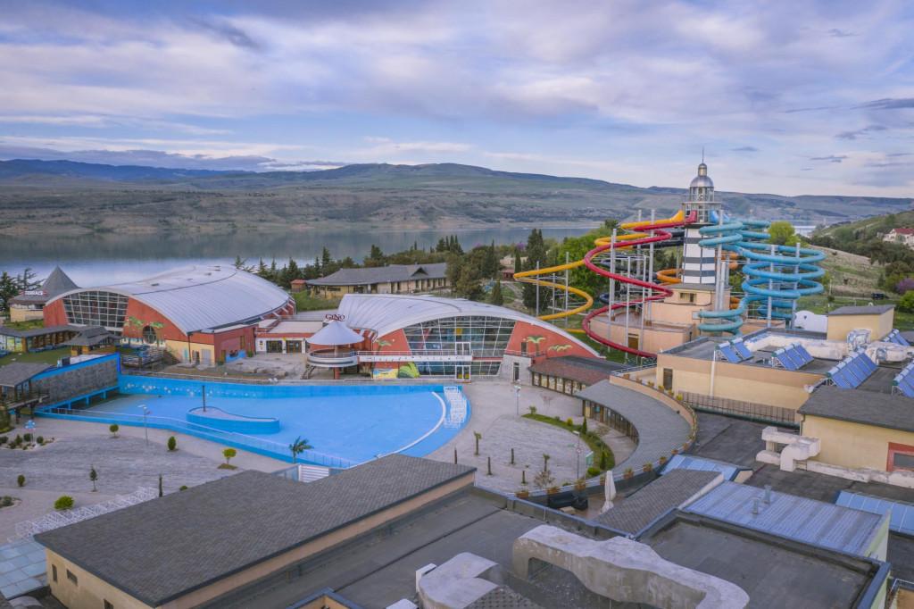 Gino Paradise Aqua park Tbilisi