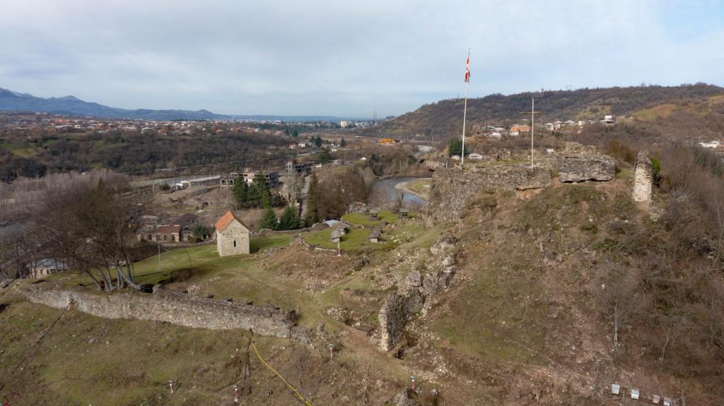 შორაპნის ციხე