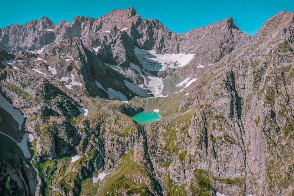 ლაკუმურაშ ტობა - Lakumurash Toba lake