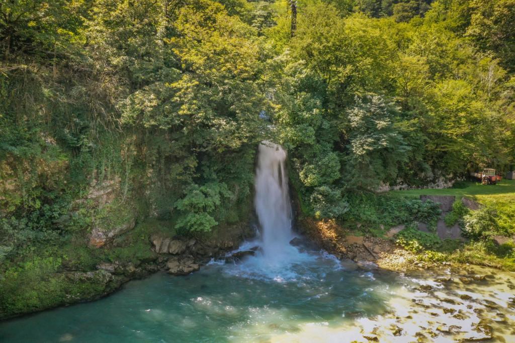აბჰესის ჩანჩქერი, waterfall