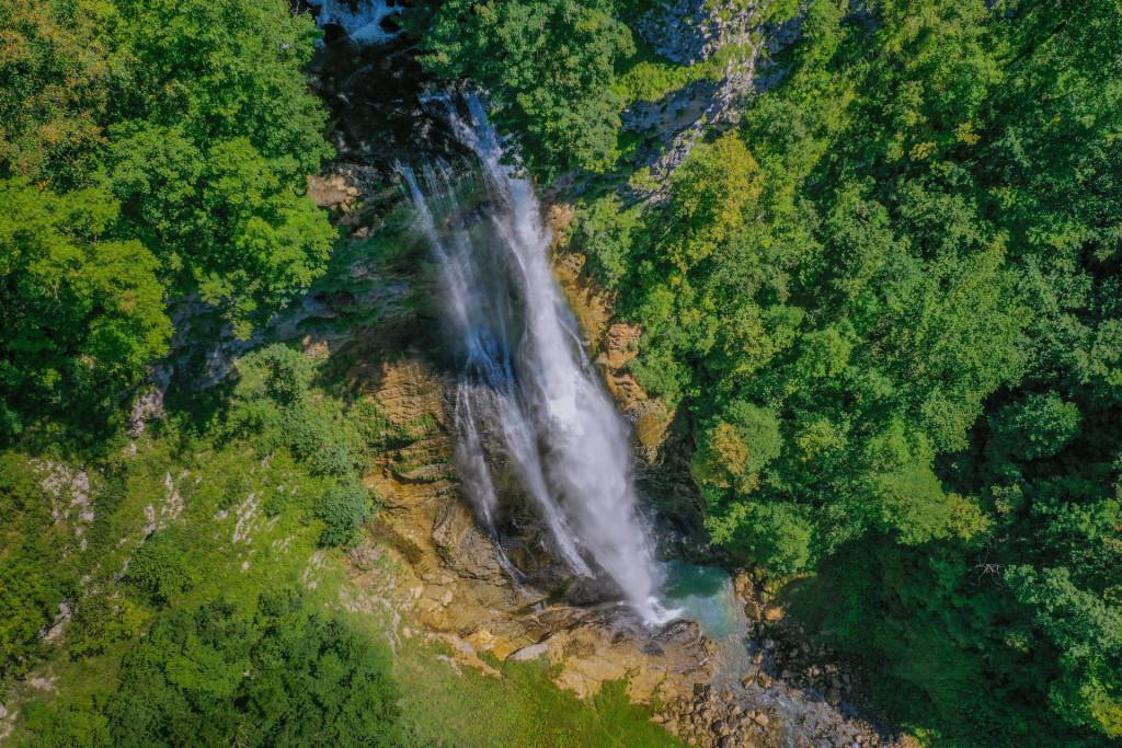 ონიორეს ჩანჩქერი, ბალდა, მარტვილი, სამეგრელო - Oniore Waterfall, Balda, Martvili, Samegrelo