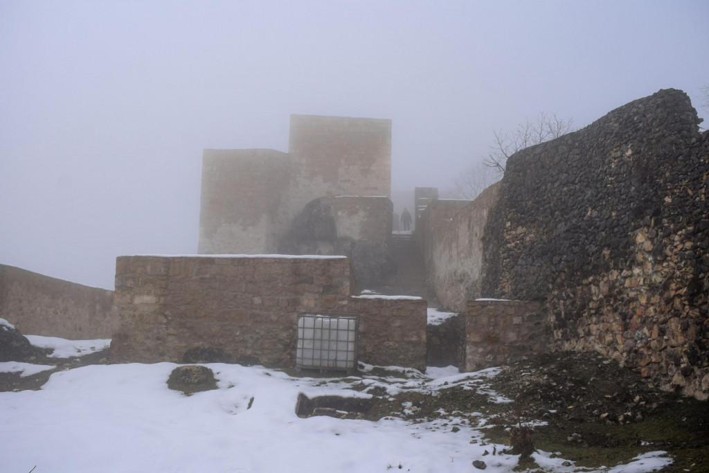 მოდინახეს ციხე