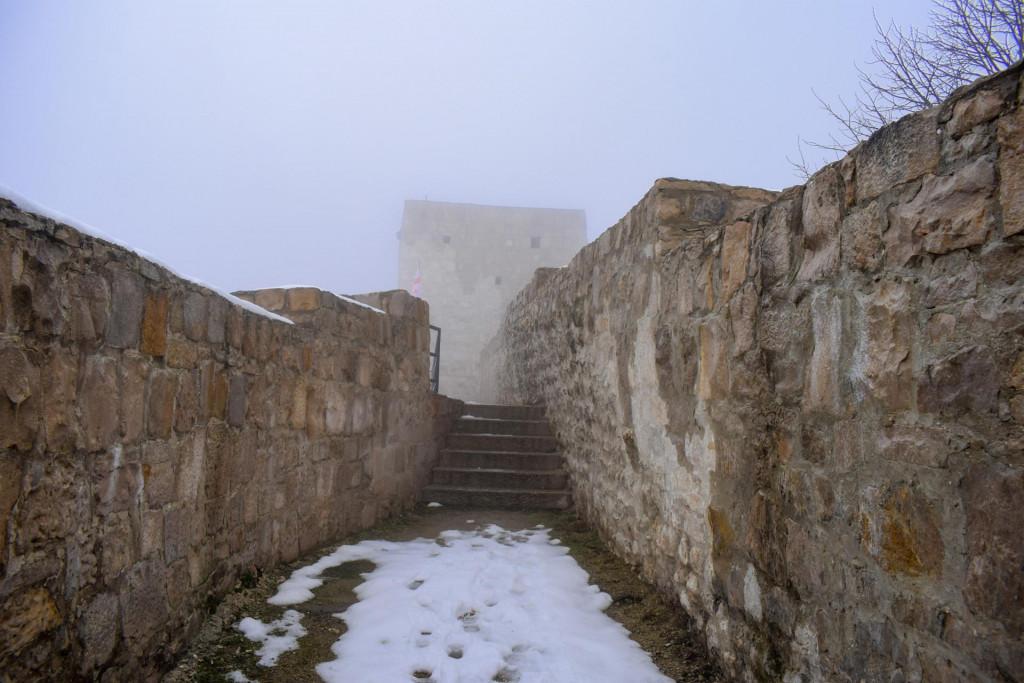 მოდინახეს ციხე