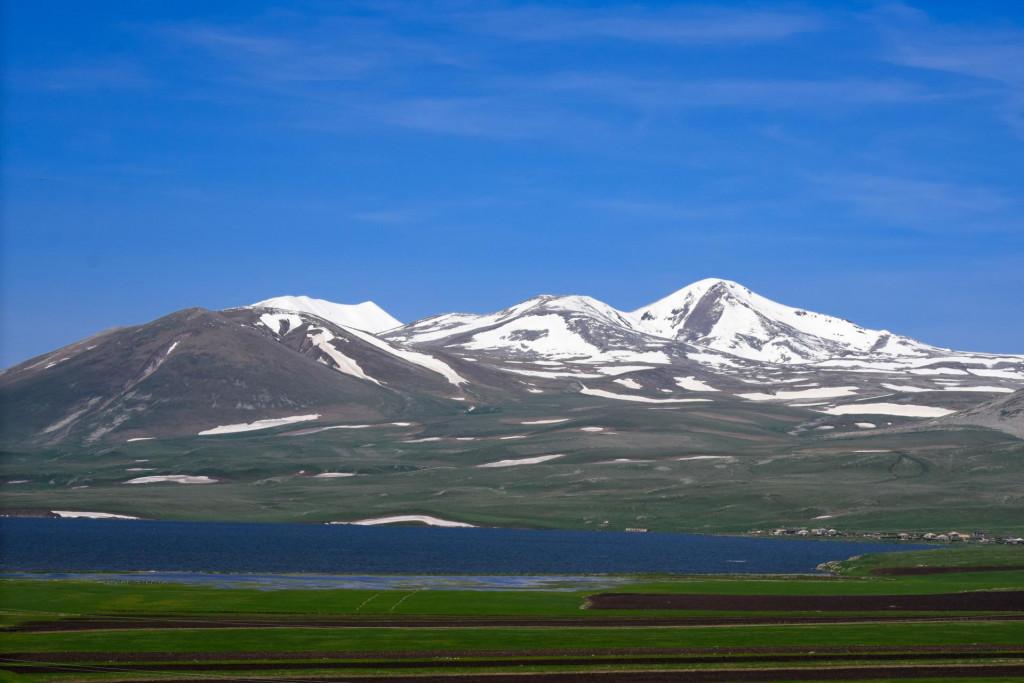 ფარავანის ტბა