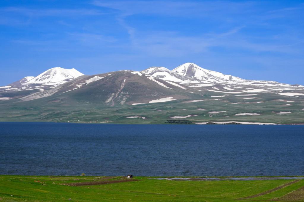 ფარავანის ტბა