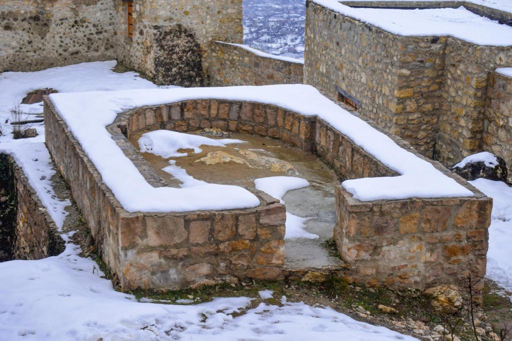 მოდინახეს ციხე