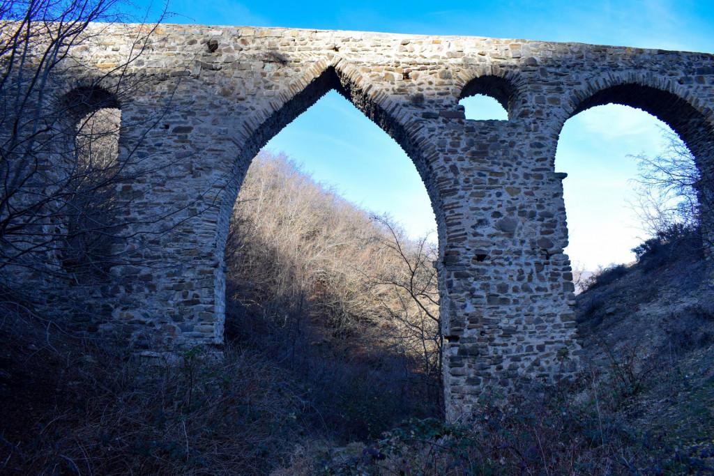 ხოვლეს აკვედუკი/ქვახიდა