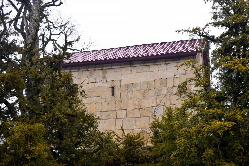 ჭალის აბაშიძეების წმ. გიორგის ეკლესია