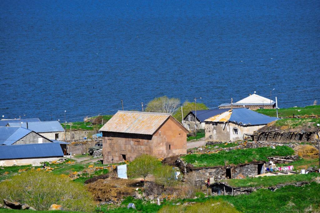 ფარავნის ეკლესია