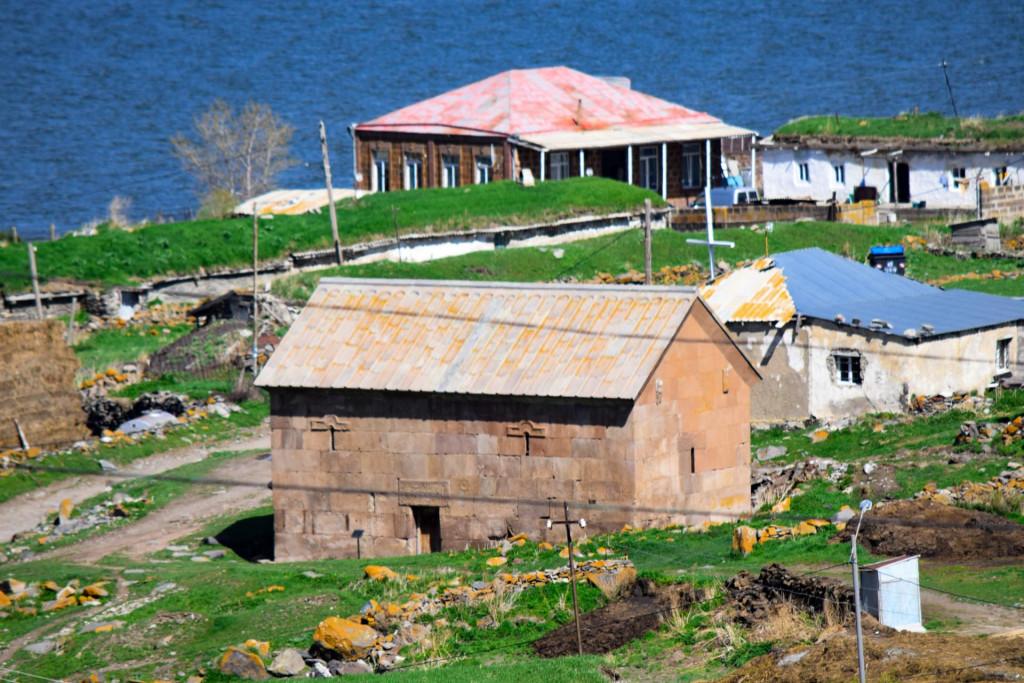 ფარავნის ეკლესია