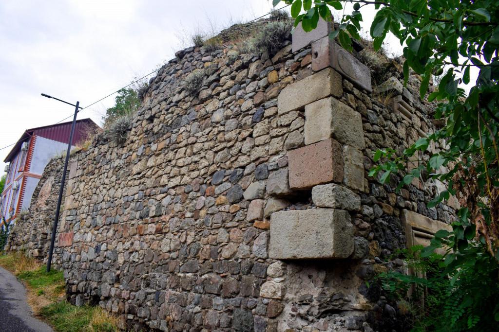 სოლოღას აბანო