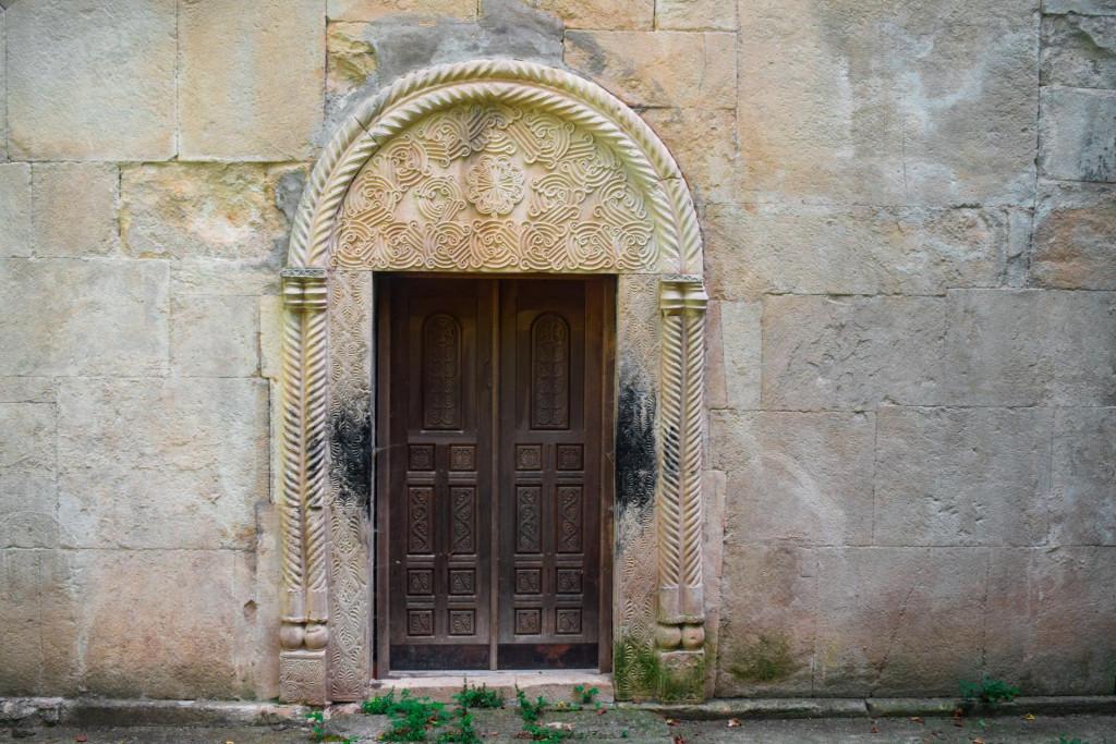 ეხვევის ღვთისმშობლის ეკლესია