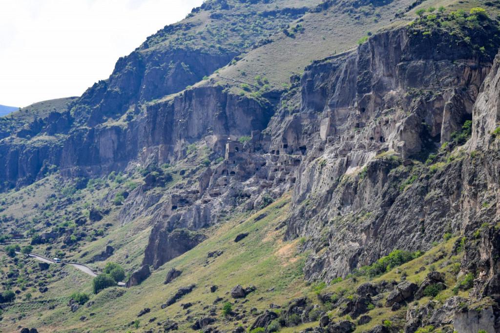 ვარძია