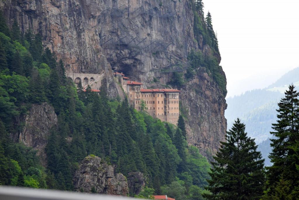 სუმელის მონასტერი