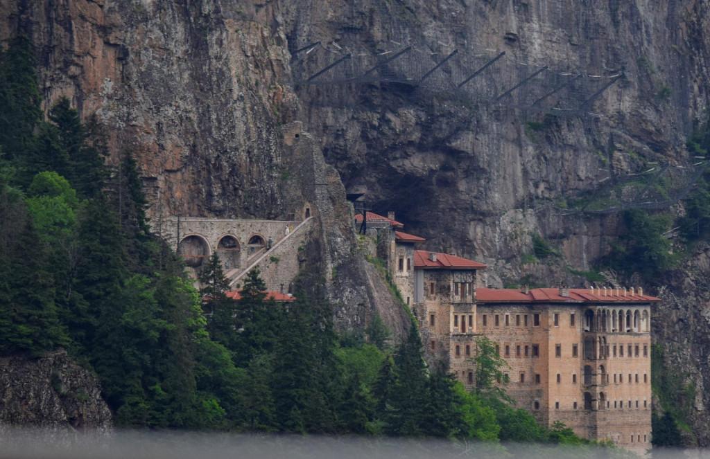 სუმელის მონასტერი