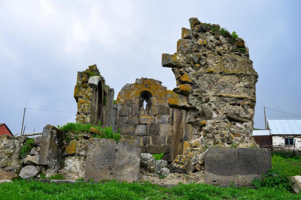 შახმარლოს ეკლესია