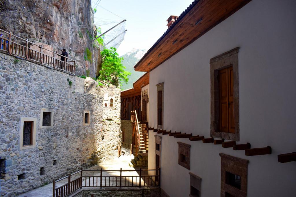 სუმელის მონასტერი