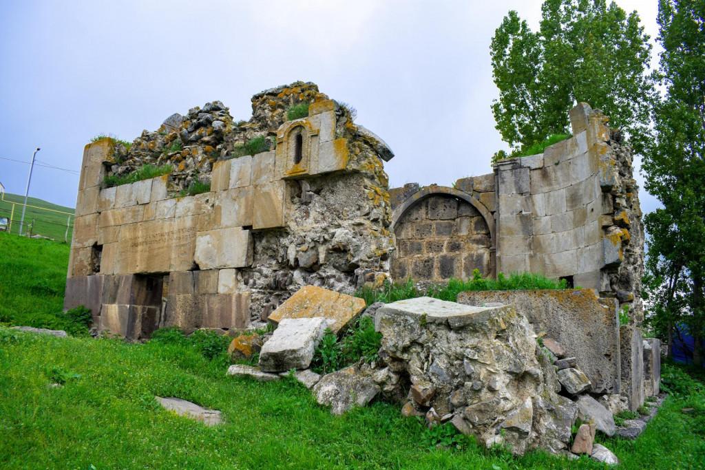 შახმარლოს ეკლესია