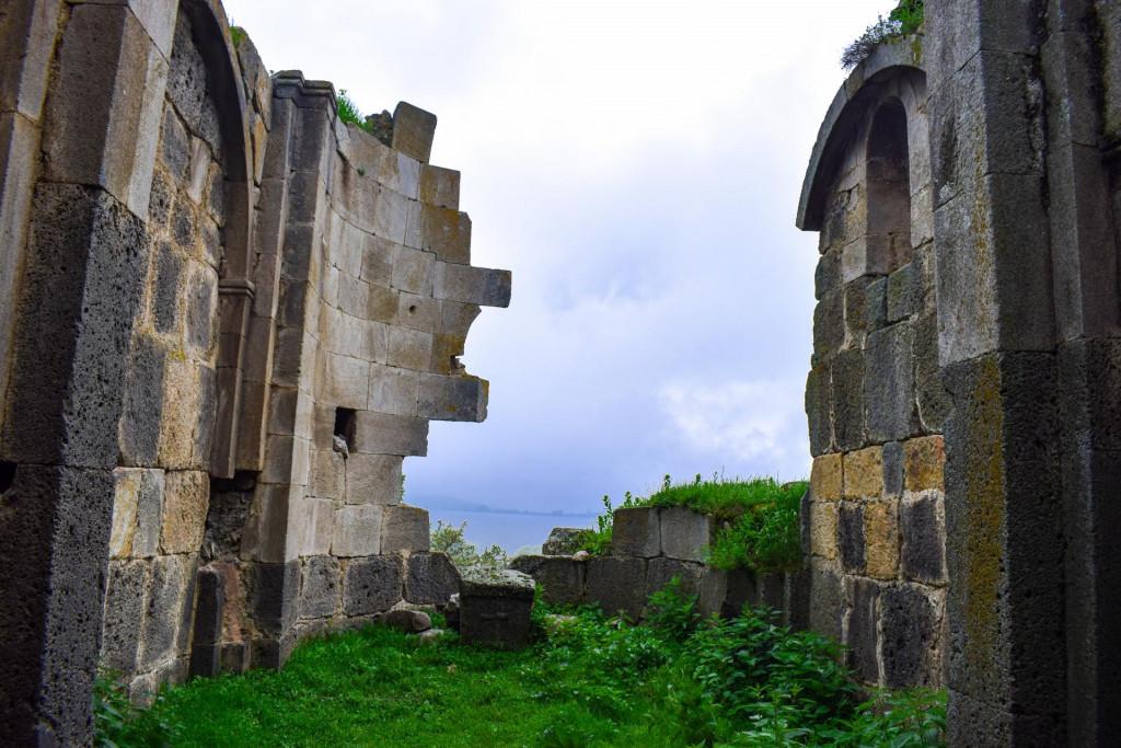 შახმარლოს ეკლესია