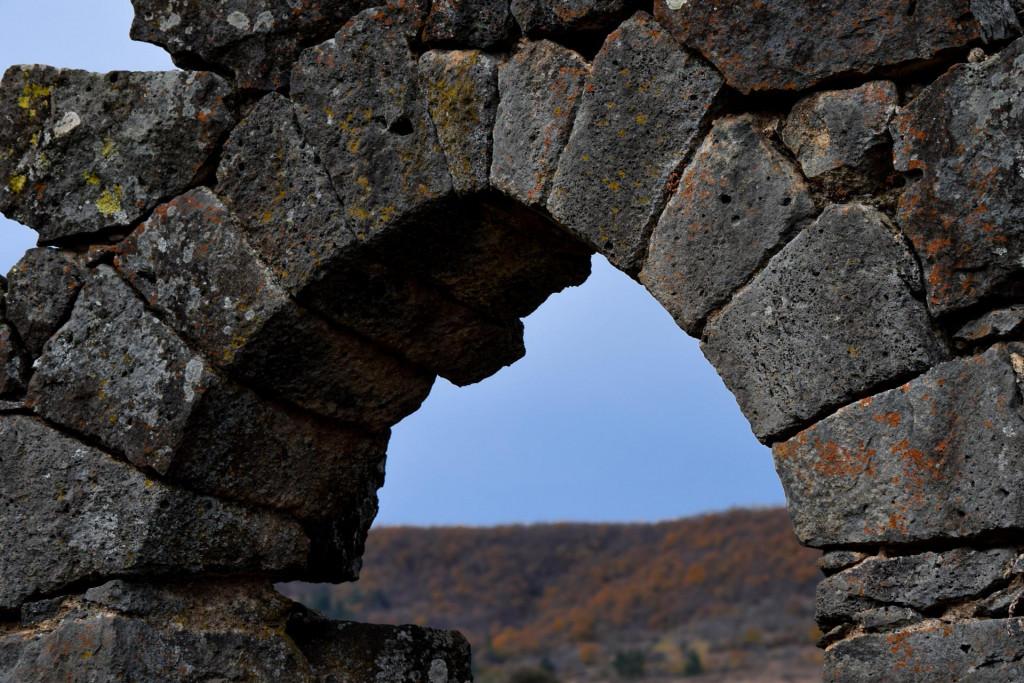 სამშვილდის ნაქალაქარის ჩრდილო აღმოსავლეთით მდებარე სასახლე