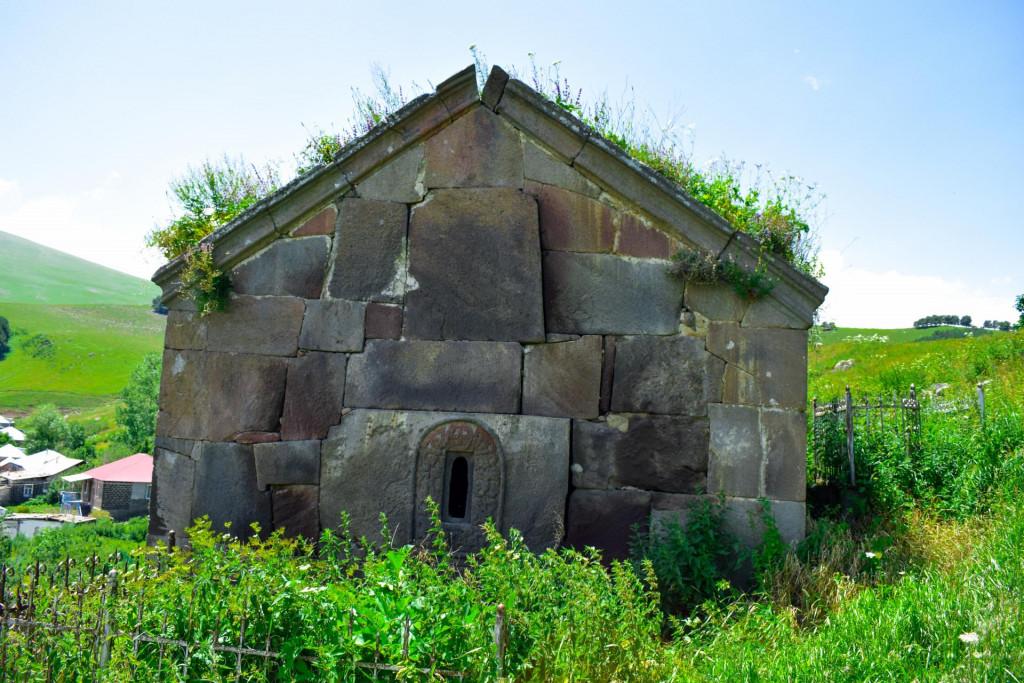 ბურნაშეთის (ბოჟანოს) იოანე ნათლისმცემლის ეკლესია