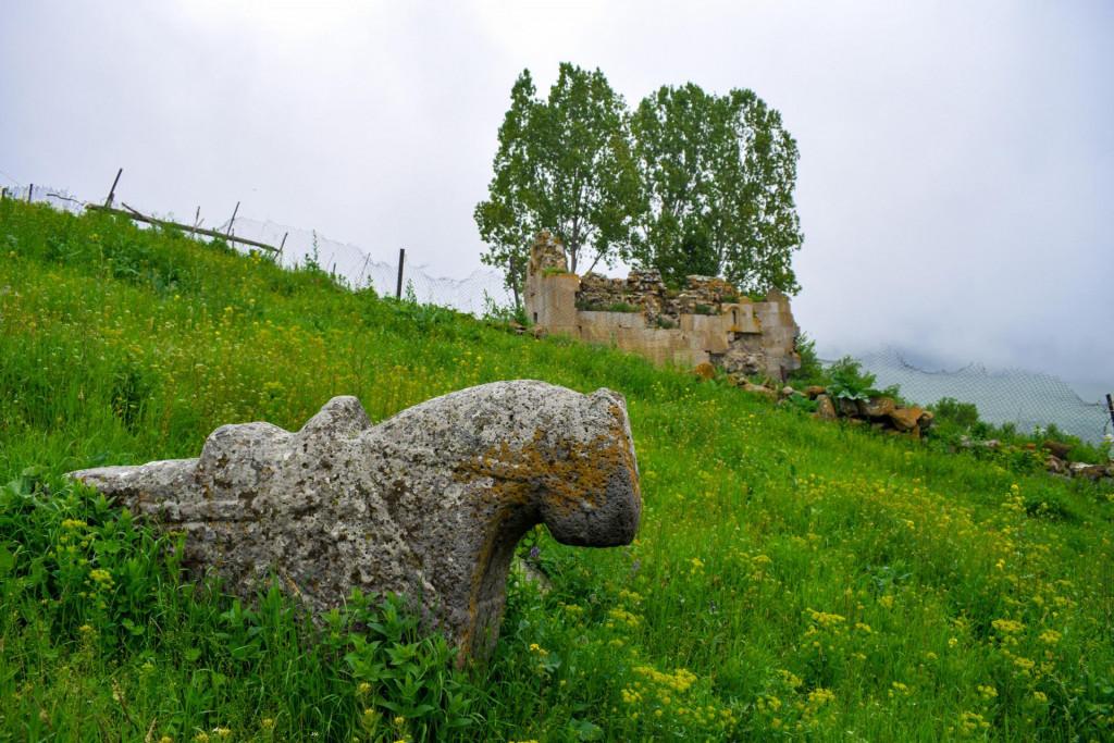 შახმარლოს ეკლესია