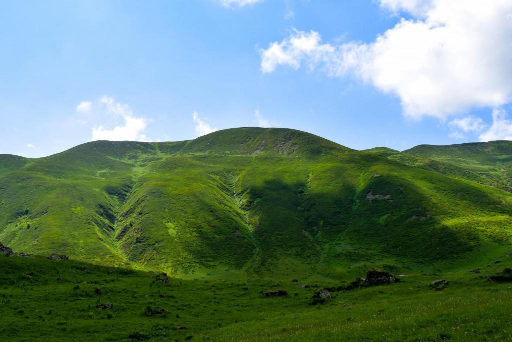 აბუდელაურის ფერადი ტბები