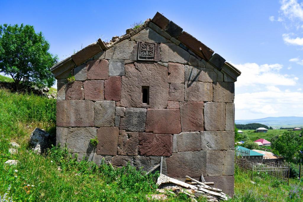 ბურნაშეთის (ბოჟანოს) იოანე ნათლისმცემლის ეკლესია