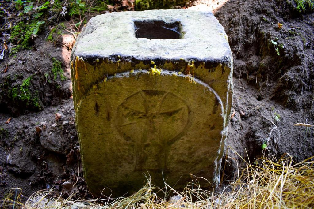 არჯულის კლდეში ნაკვეთი ეკლესია