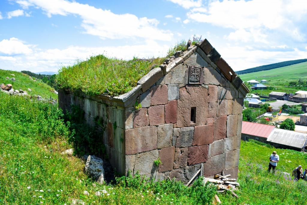 ბურნაშეთის (ბოჟანოს) იოანე ნათლისმცემლის ეკლესია