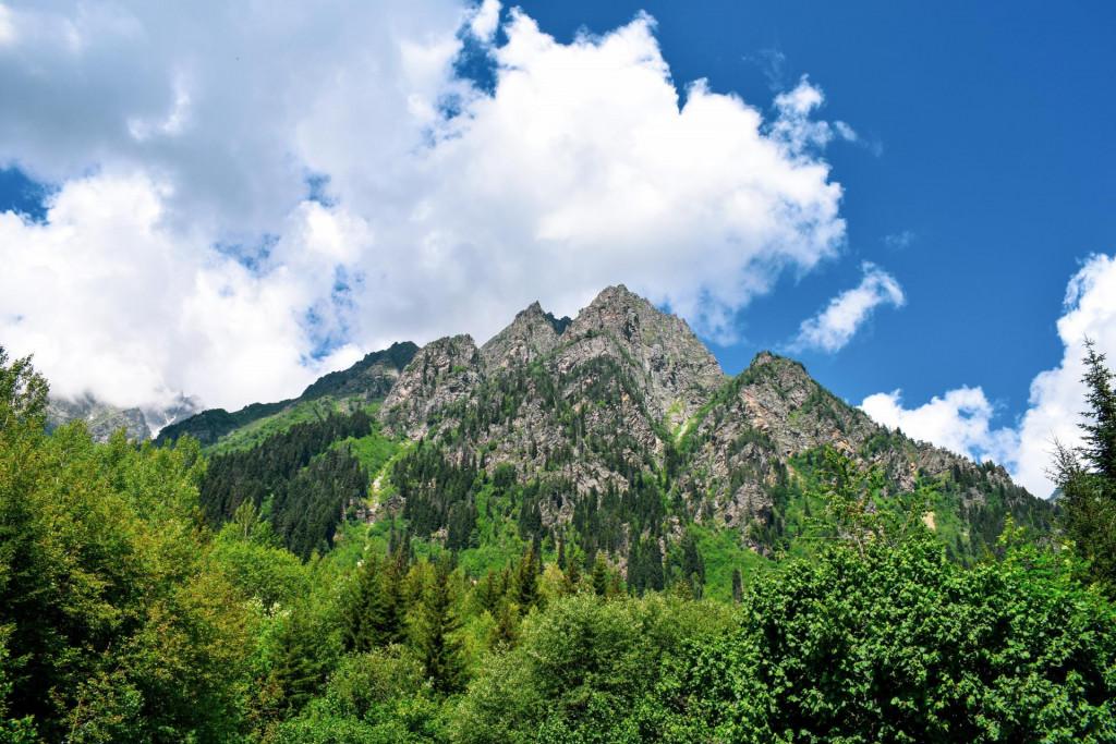 უშბის ჩანჩქერი (შდუგრა)