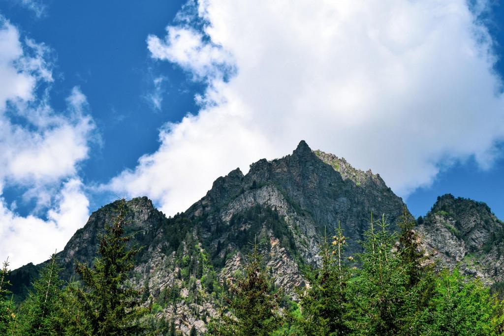 უშბის ჩანჩქერი (შდუგრა)