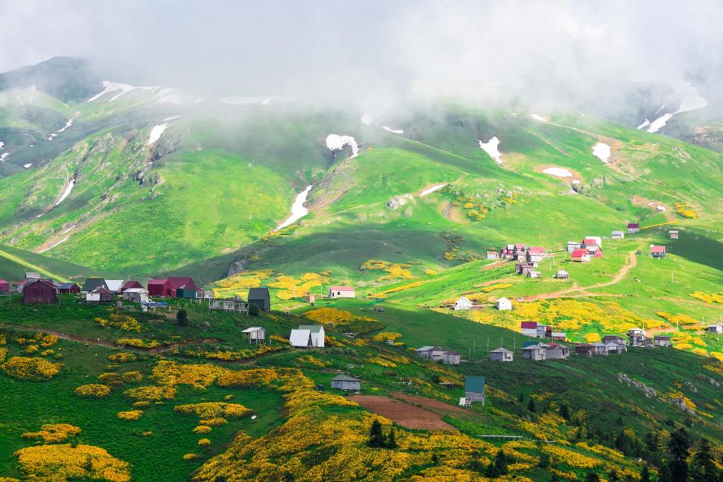 გომისმთა