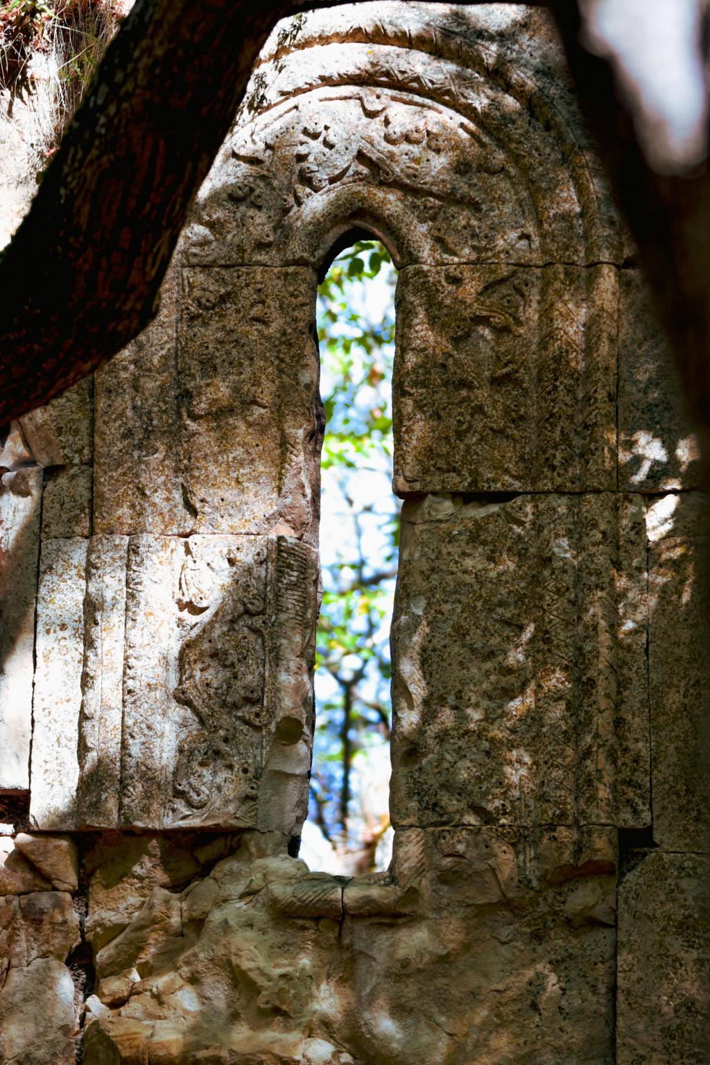 ჭანდრების მწვანე საყდარი