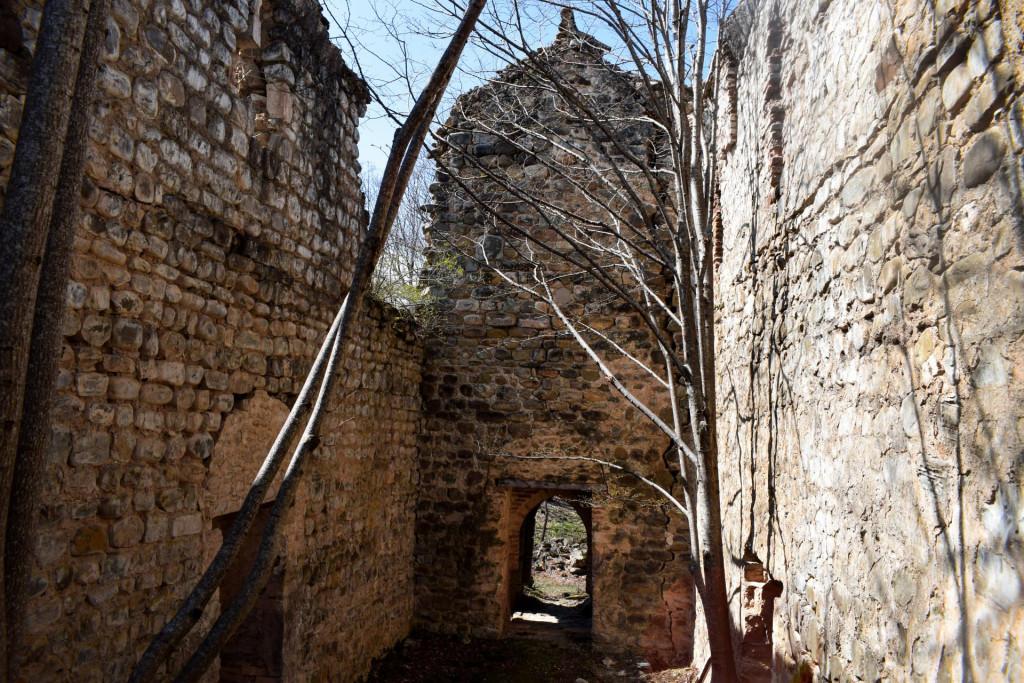 ვარდისუბნის თეთრი გიორგის ეკლესია (დეკანოზური)