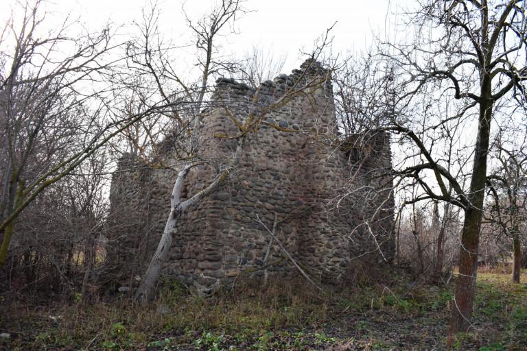 ფხვენისის ამილახვრის ციხე-კოშკი