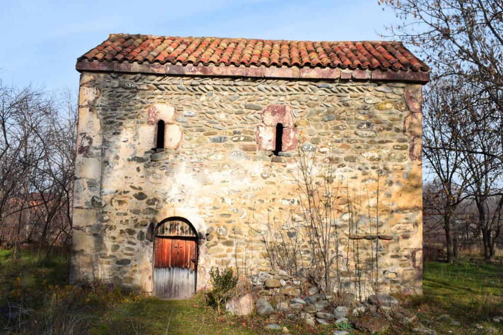 ფხვენისის ნათლისმცემლის ეკლესია