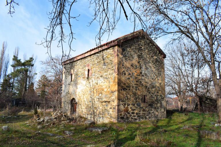 ფხვენისის ნათლისმცემლის ეკლესია