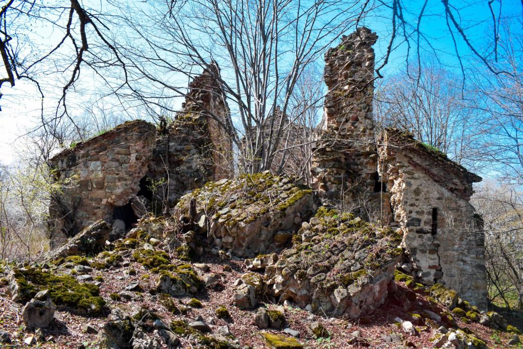 ვარდისუბნის თეთრი გიორგის ეკლესია (დეკანოზური)